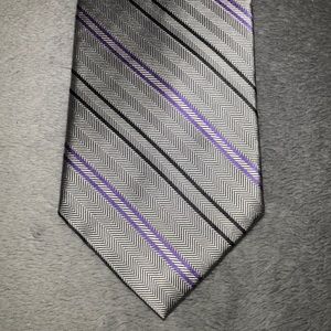 Paul Fredrick Tie 100 % Silk Hand Tailored In USA